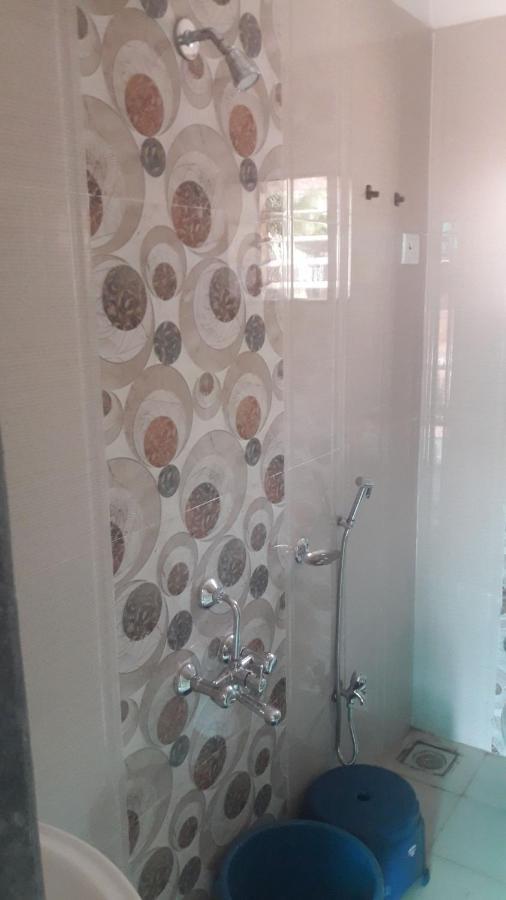 Chintamani Beach House Hotell Mālvan Eksteriør bilde